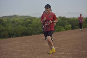 BIB: 0063
                            <button type="button" onclick="openModal(5102193)" class="btn btn-primary btn-sm float-right btn-popup" data-toggle="modal" data-target=".modal-high-quality">
                        <i class="fas fa-shopping-cart"></i> Add to Cart
                    </button>
                                            <button type="button" onclick="isThisMe(5102193, true)" class="btn btn-success btn-sm float-right btn-popup btn-isme hidden" data-toggle="tooltip" data-placement="bottom" title="นี่คือรูปของคุณใช่ไหม คลิกที่นี่เพื่อเอาเข้าอัลบั้ม">
                        <i class="fas fa-plus"></i> Add to album
                    </button>
                    <button type="button" onclick="isThisMe(5102193, false)" class="btn btn-warning btn-sm float-right btn-popup btn-isnotme hidden">
                        <i class="fas fa-ban"></i> Remove from album
                    </button>